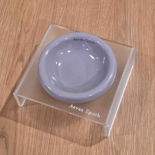 Aevan Epoch | Frosted Acrylic Pet Bowl Stand
